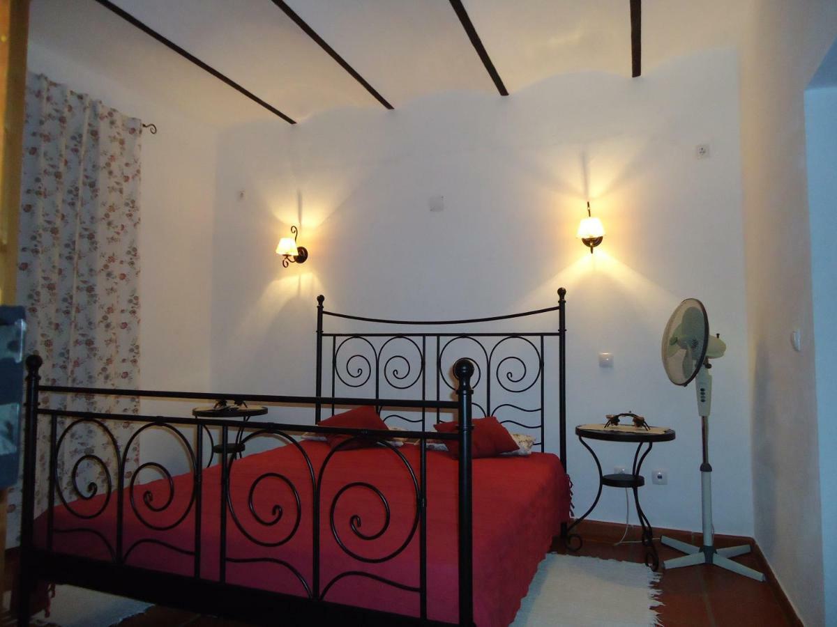 Monte Da Avo Chica Hotel Monsaraz Esterno foto